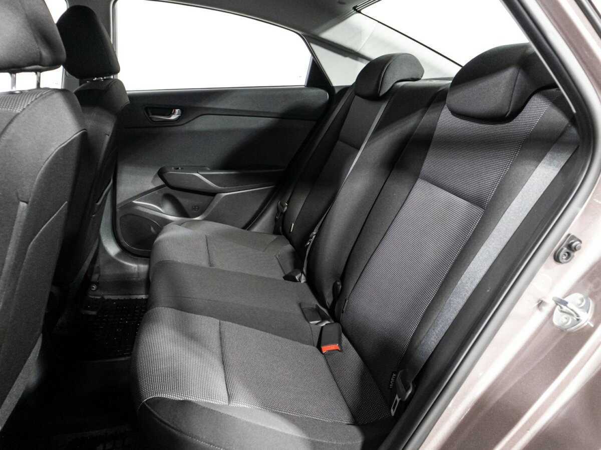 Hyundai Solaris 2021 года с пробегом. Фото: #9