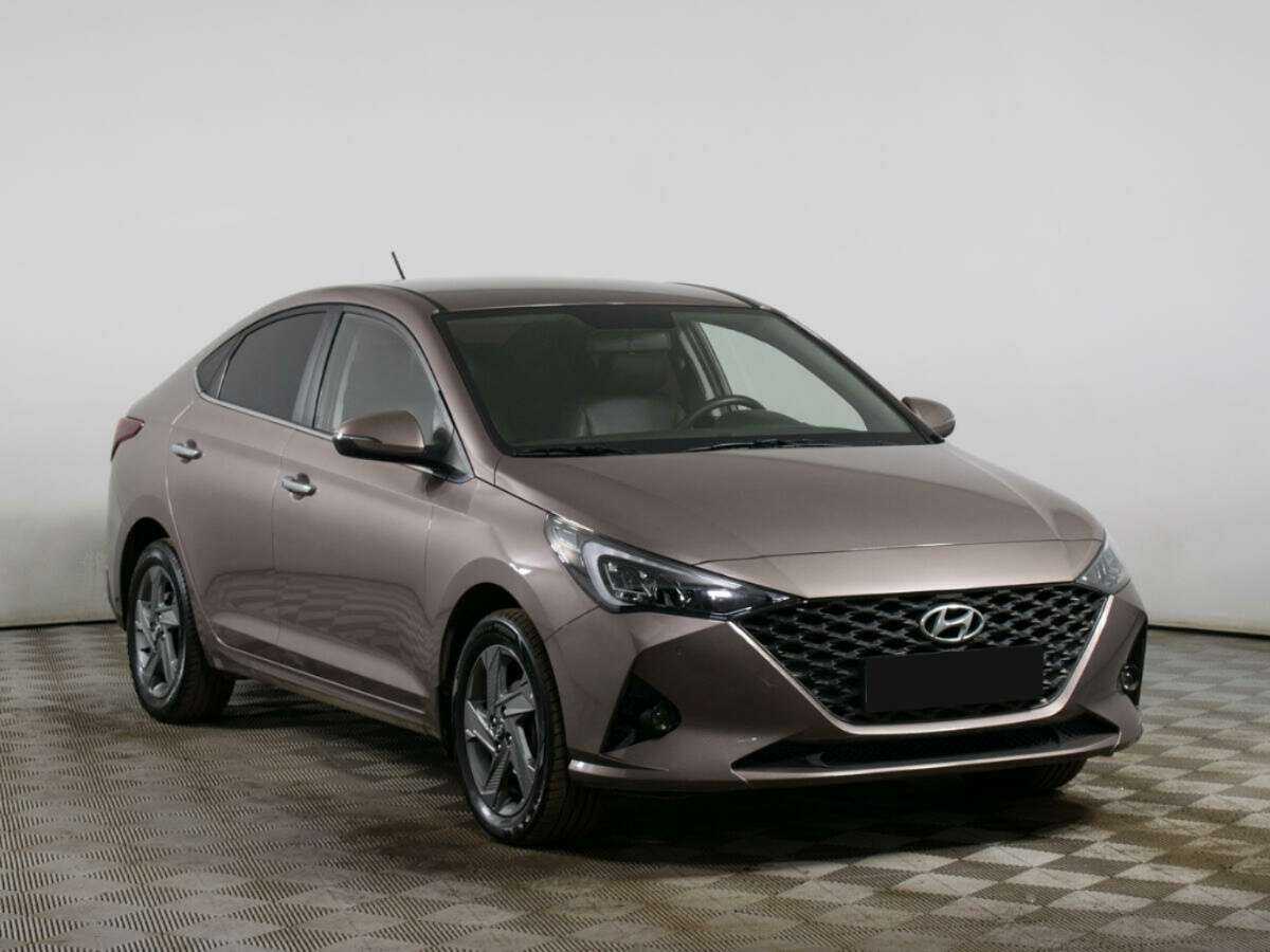 Hyundai Solaris 2021 года с пробегом. Фото: #2