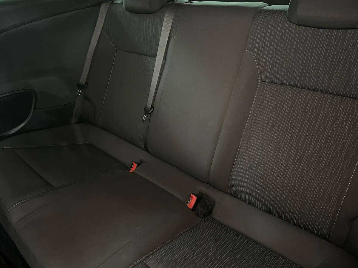 Opel Astra 2012 года с пробегом. Фото: #14