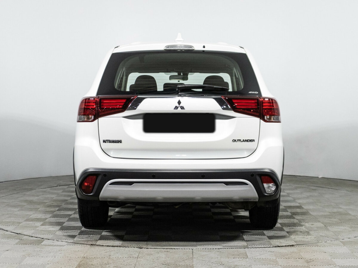 Mitsubishi Outlander 2019 года с пробегом. Фото: #4