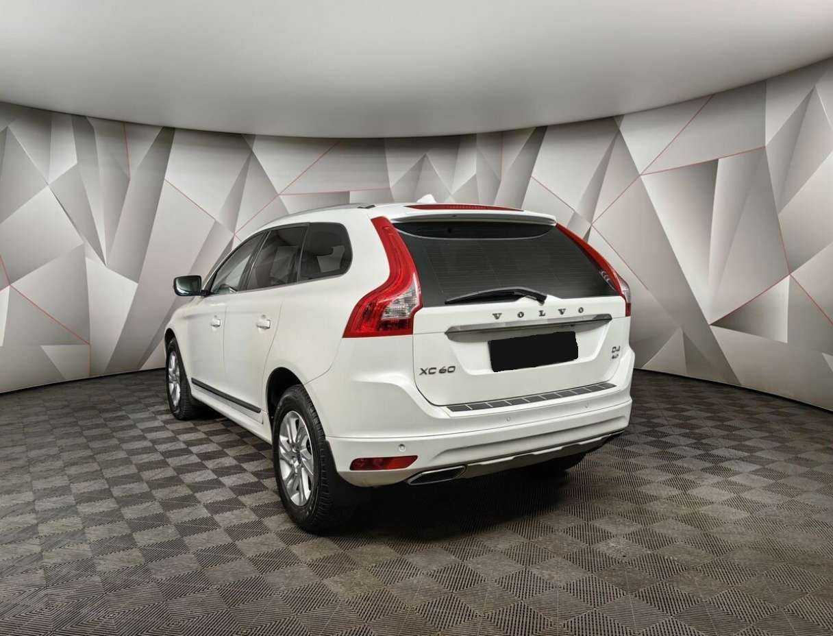 Volvo XC60 2016 года с пробегом. Фото: #3