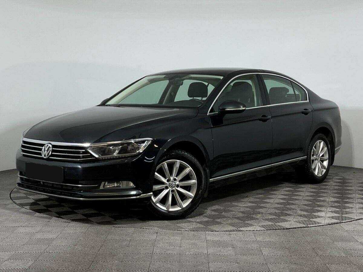 Volkswagen Passat 2017 года с пробегом. Фото: #0