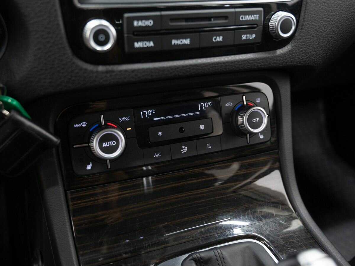 Volkswagen Touareg 2016 года с пробегом. Фото: #19