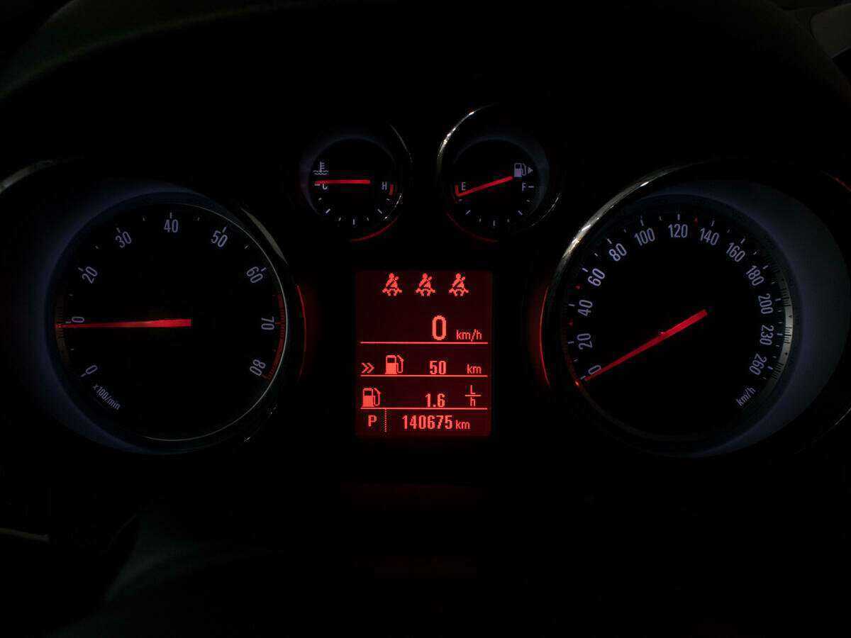 Opel Mokka 2012 года с пробегом. Фото: #10