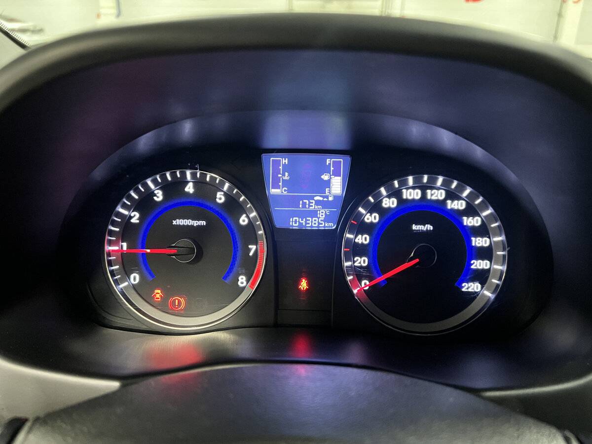 Hyundai Solaris 2015 года с пробегом. Фото: #12