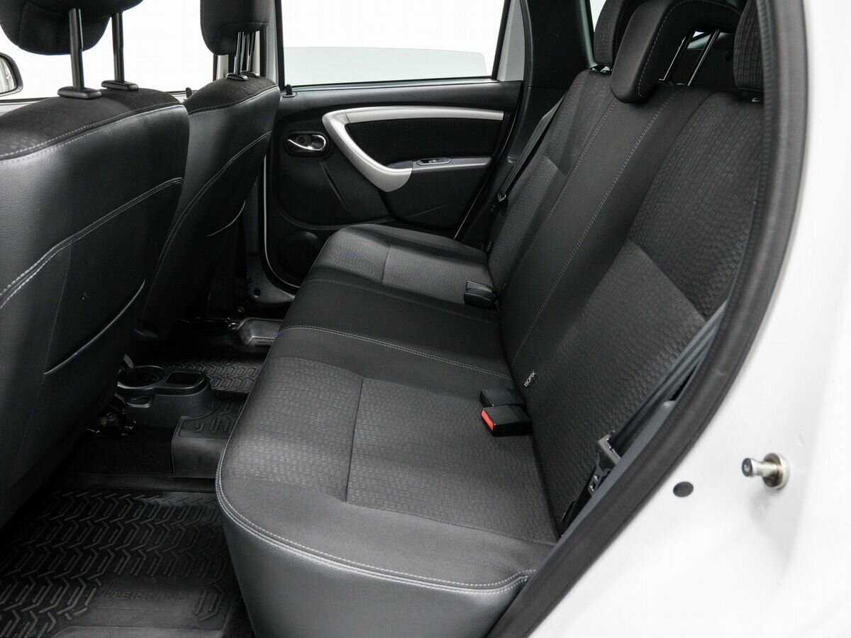 Nissan Terrano 2015 года с пробегом. Фото: #12