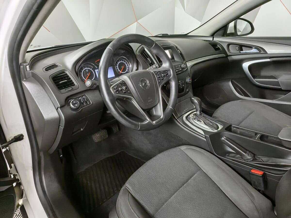 Opel Insignia 2014 года с пробегом. Фото: #14