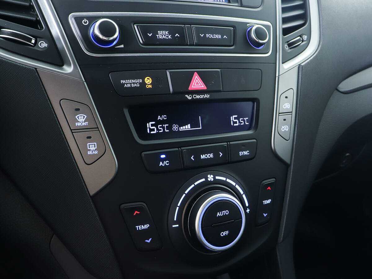 Hyundai Santa Fe 2016 года с пробегом. Фото: #12