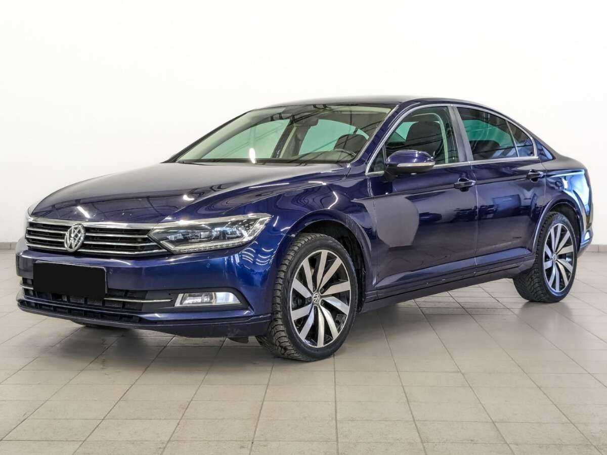 Volkswagen Passat 2019 года с пробегом. Посмотреть фото