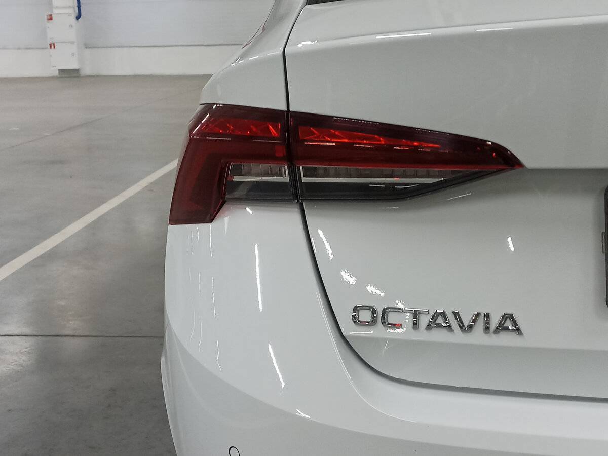 Skoda Octavia 2021 года с пробегом. Фото: #8