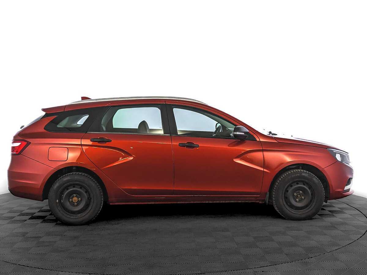 Lada (ВАЗ) Vesta 2021 года с пробегом. Фото: #3