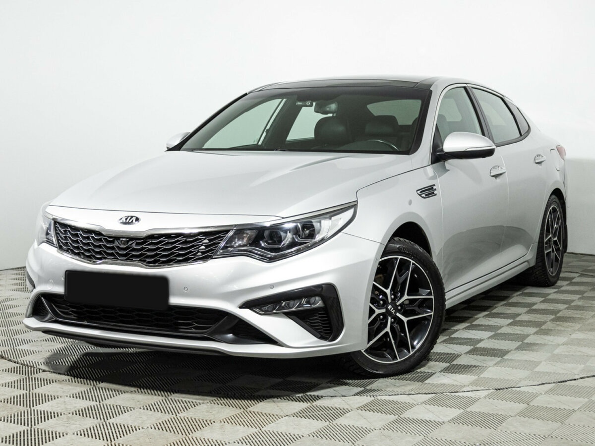 Kia Optima 2018 года с пробегом. Посмотреть фото