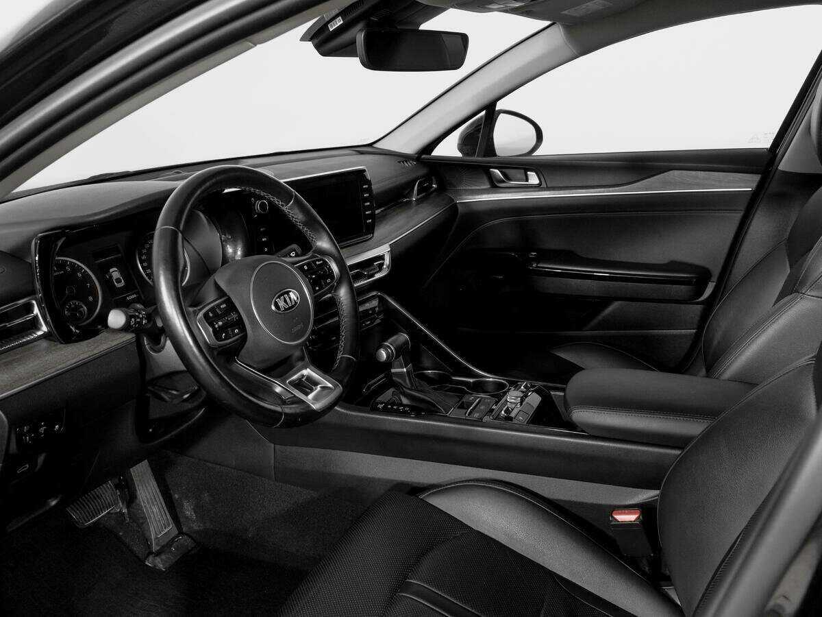 Kia K5 2020 года с пробегом. Фото: #14