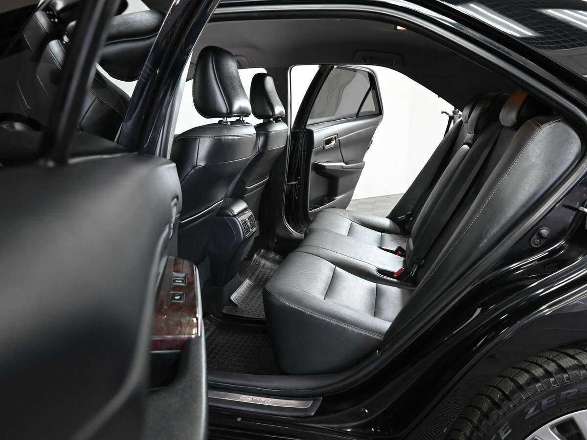 Toyota Camry 2015 года с пробегом. Фото: #5