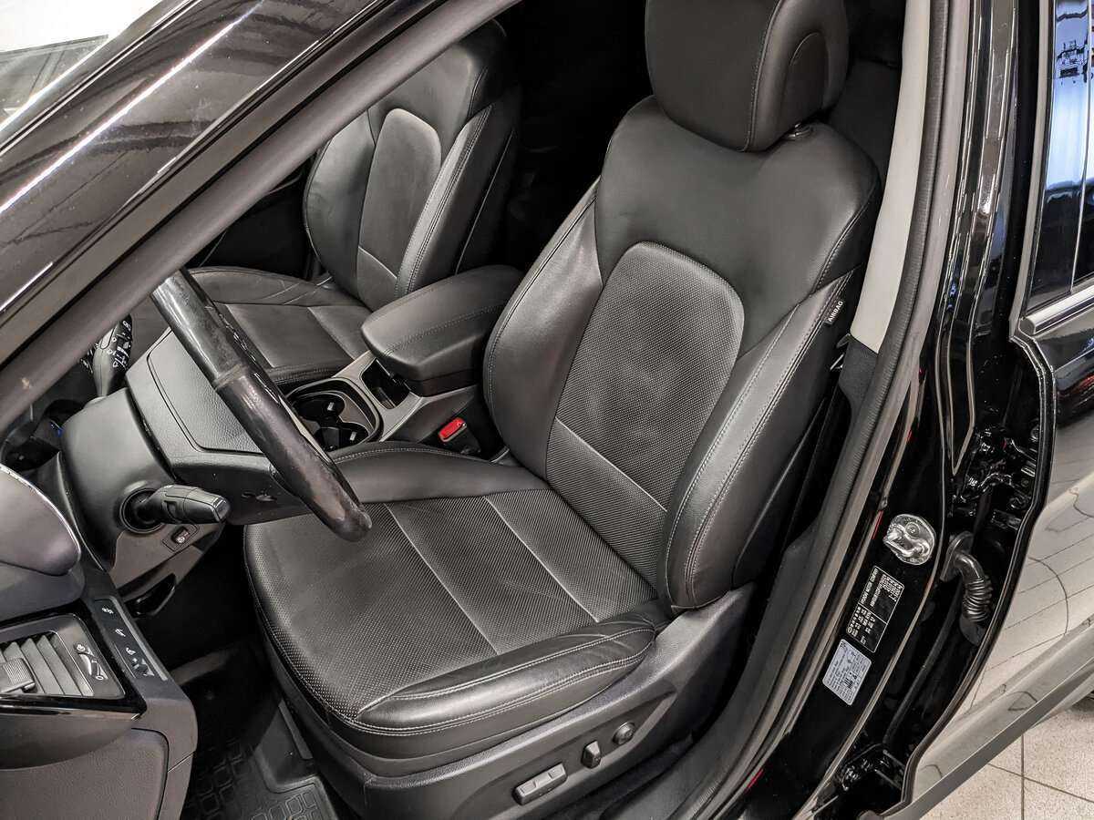 Hyundai Santa Fe 2015 года с пробегом. Фото: #14