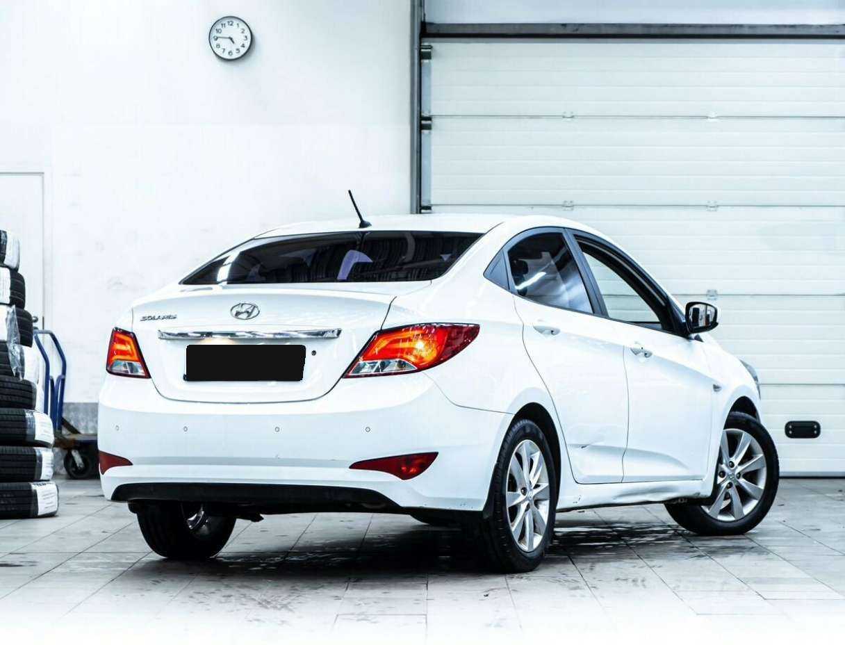 Hyundai Solaris 2015 года с пробегом. Фото: #2