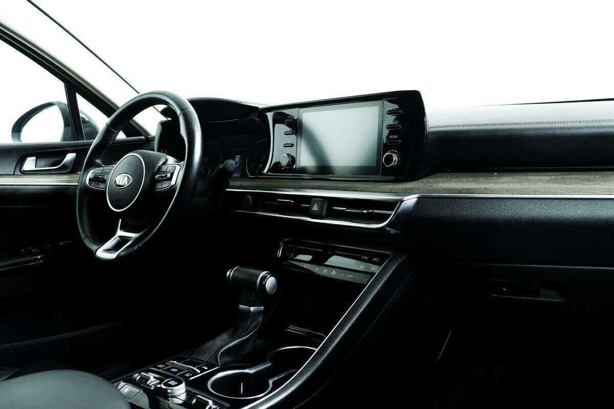 Kia K5 2020 года с пробегом. Фото: #8