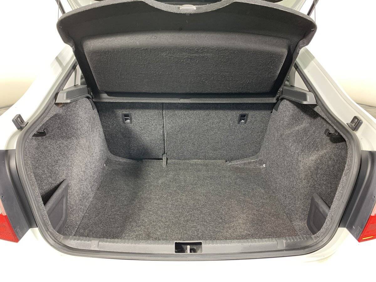 Skoda Rapid 2016 года с пробегом. Фото: #18