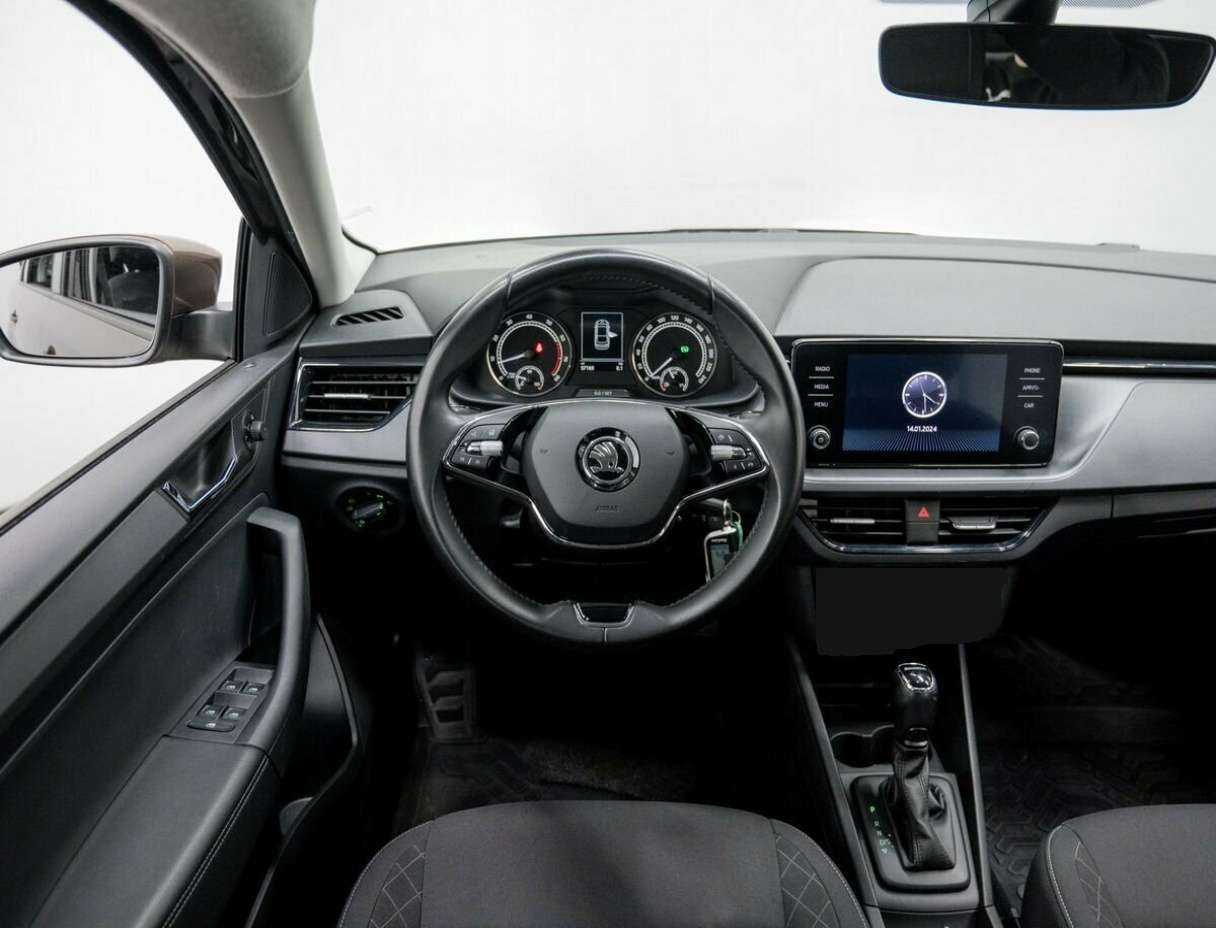 Skoda Rapid 2021 года с пробегом. Фото: #10