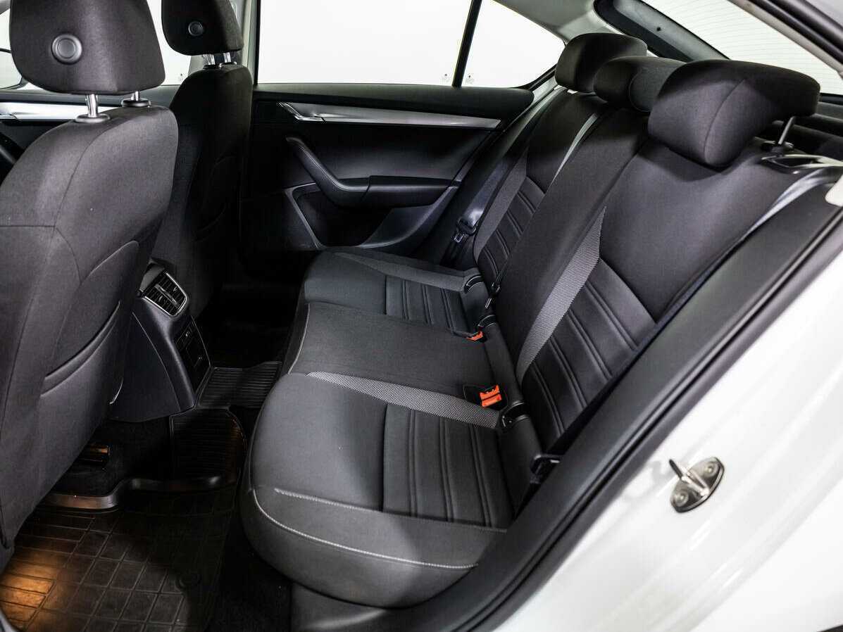 Skoda Octavia 2019 года с пробегом. Фото: #7