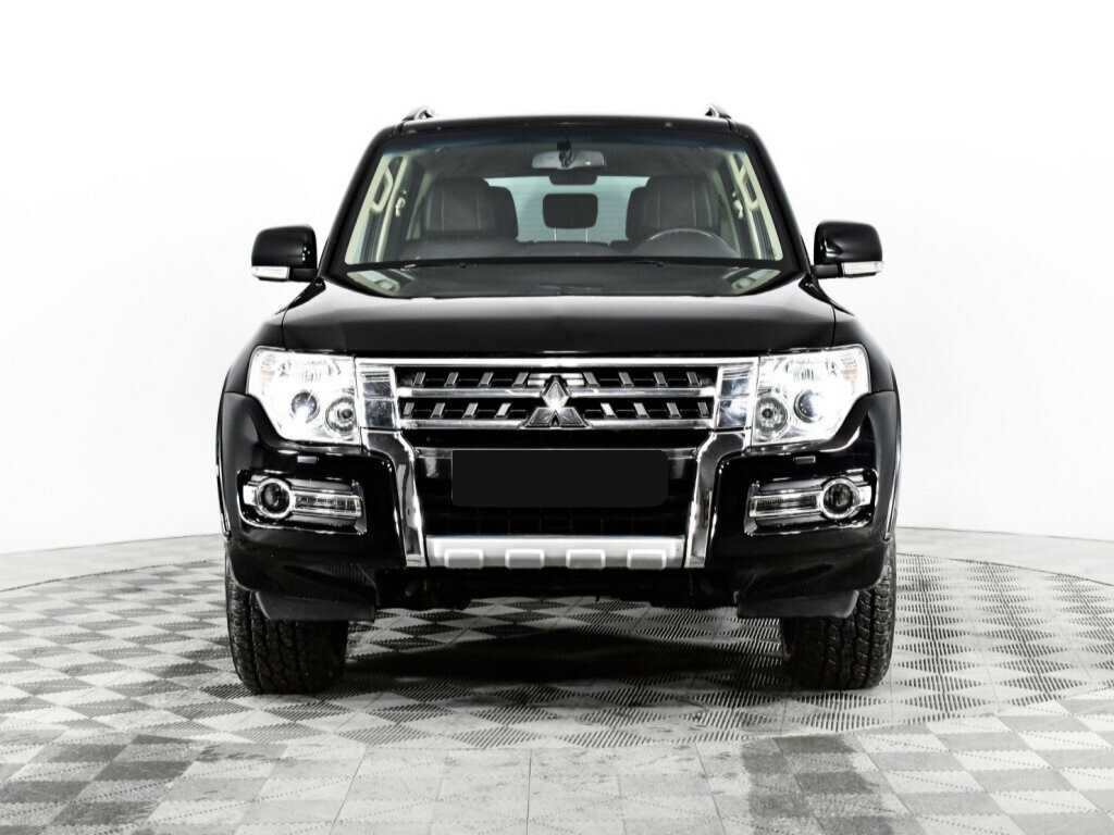 Mitsubishi Pajero 2014 года с пробегом. Фото: #1