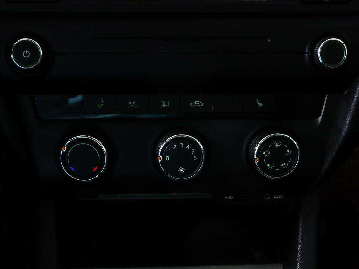 Skoda Octavia 2013 года с пробегом. Фото: #12