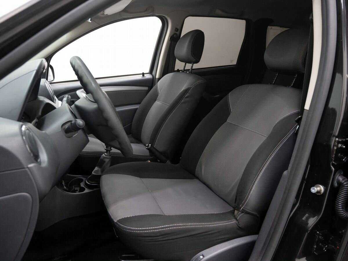 Renault Duster 2013 года с пробегом. Фото: #7