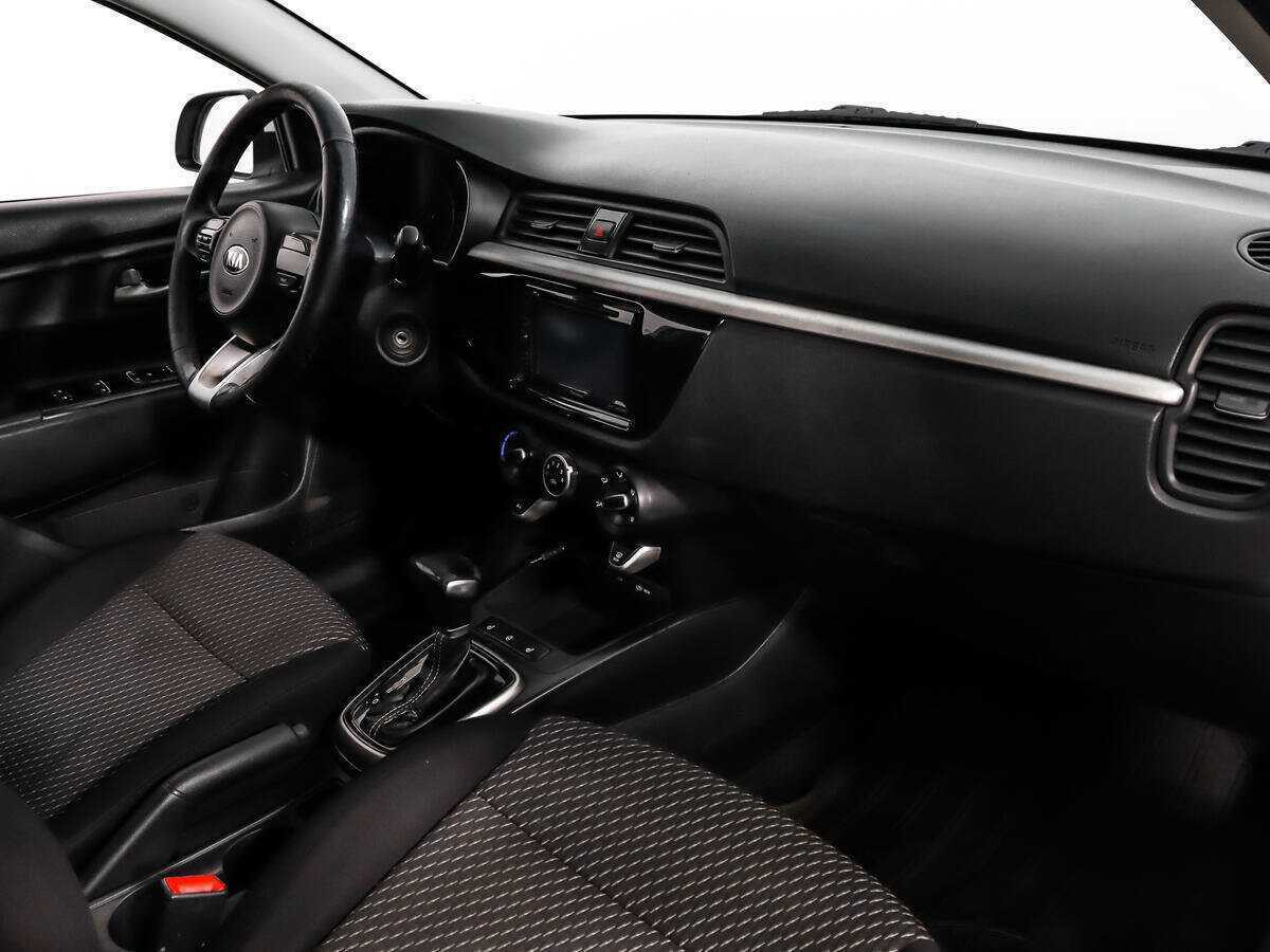 Kia Rio 2018 года с пробегом. Фото: #10