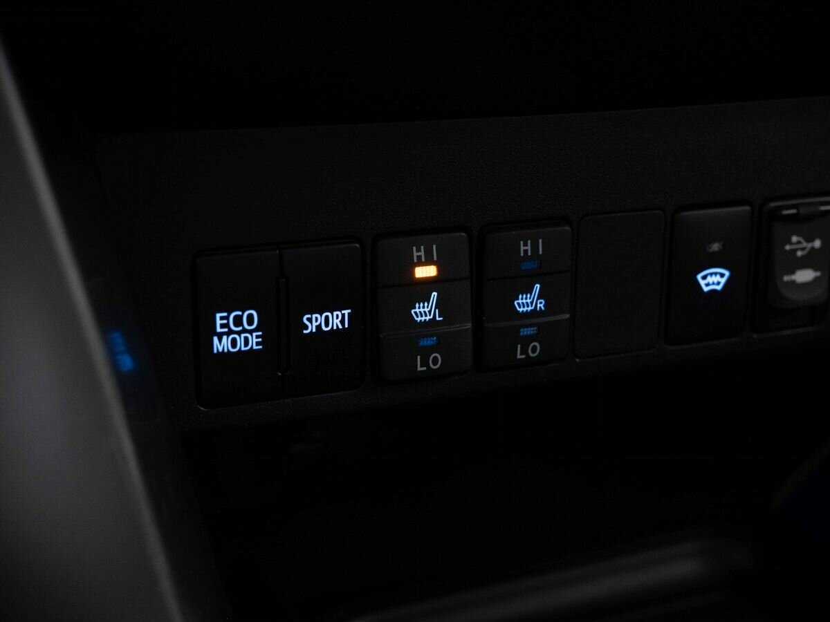 Toyota RAV4 2017 года с пробегом. Фото: #18