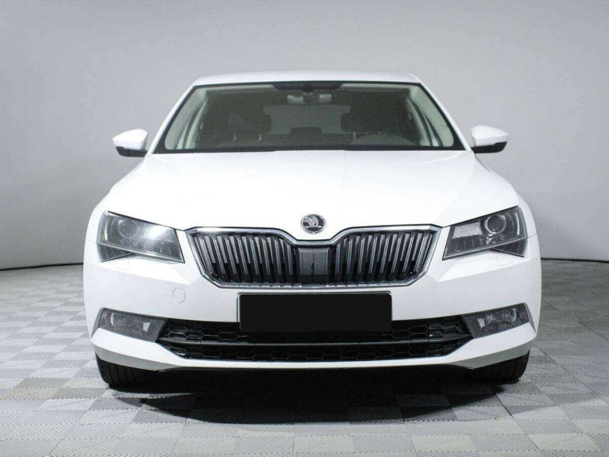 Skoda Superb 2017 года с пробегом. Фото: #1