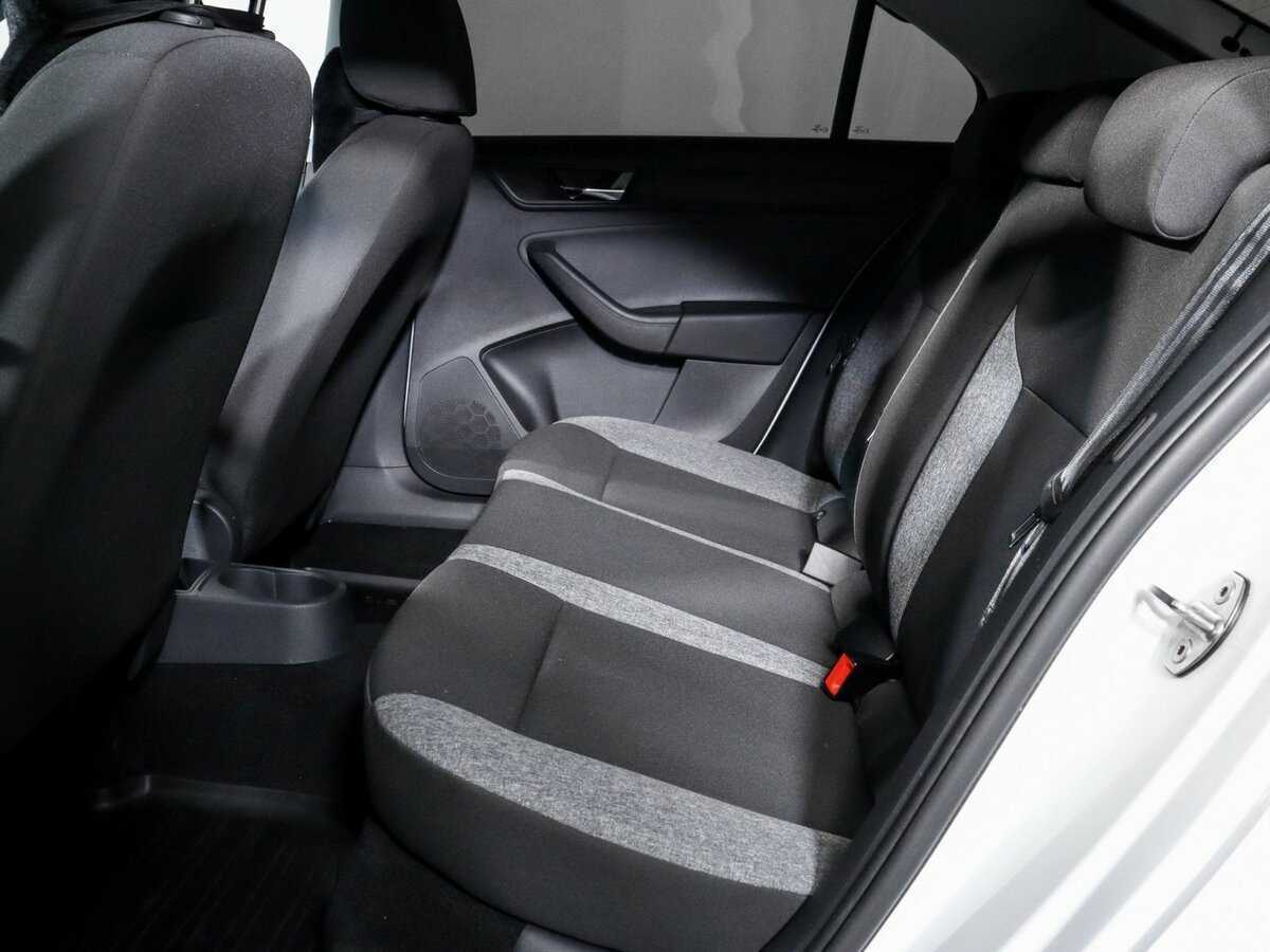 Skoda Rapid 2021 года с пробегом. Фото: #6