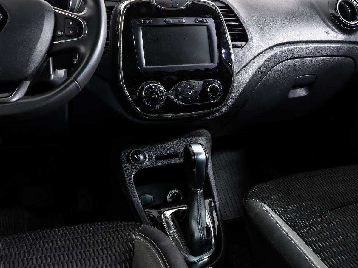 Renault Kaptur 2019 года с пробегом. Фото: #9