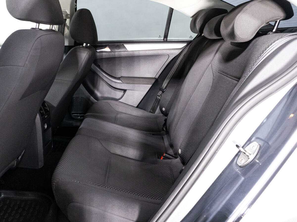 Volkswagen Jetta 2012 года с пробегом. Фото: #9