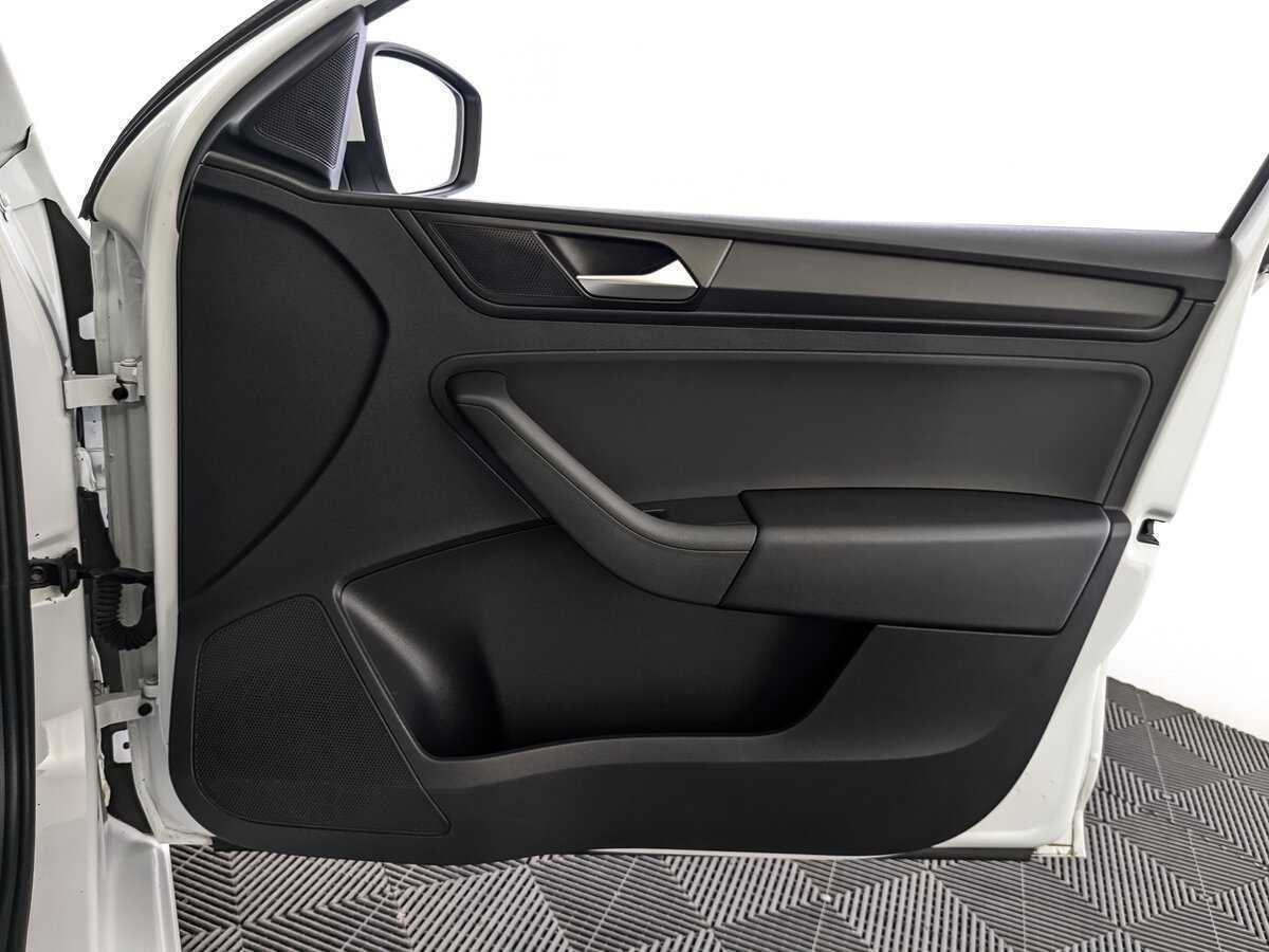 Volkswagen Polo 2020 года с пробегом. Фото: #20