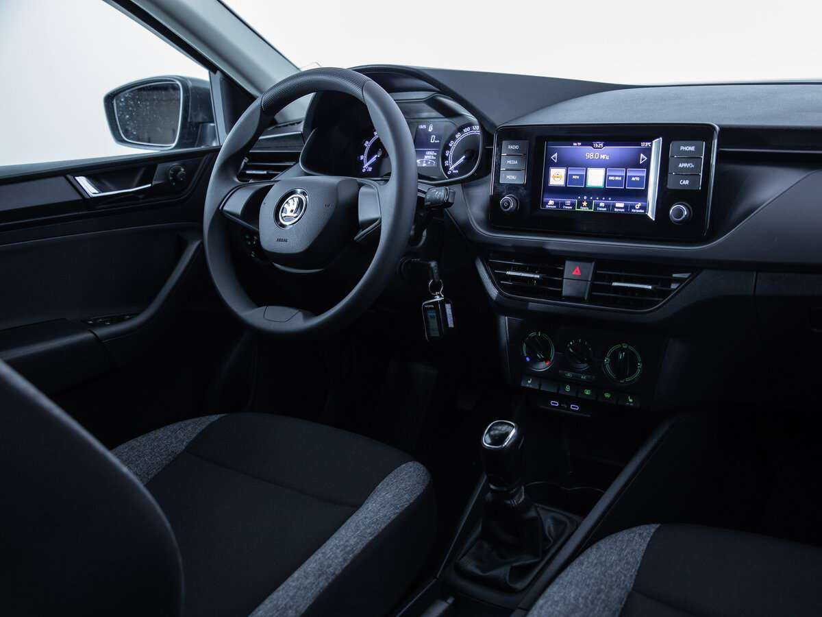 Skoda Rapid 2021 года с пробегом. Фото: #8