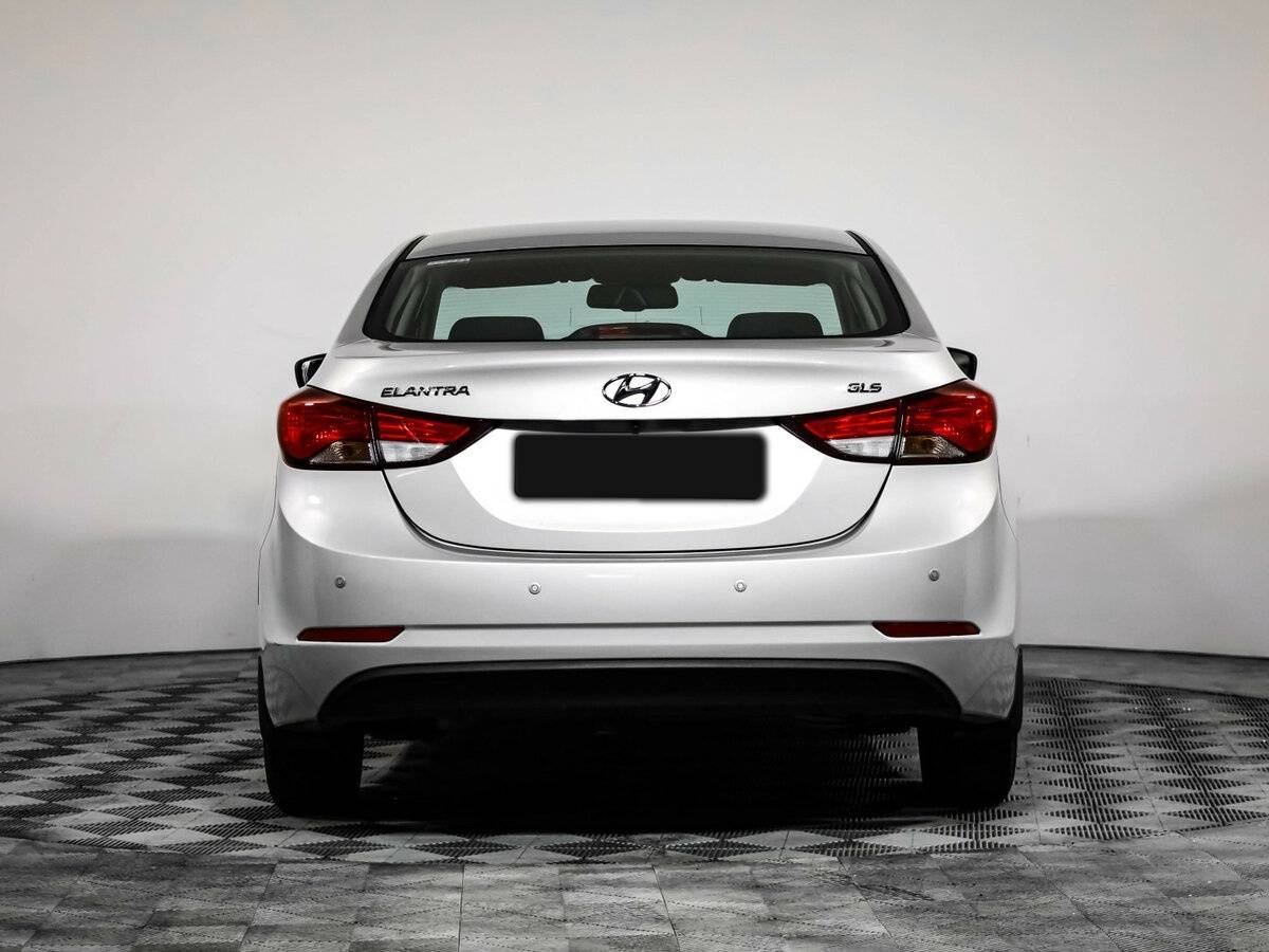 Hyundai Elantra 2015 года с пробегом. Фото: #4