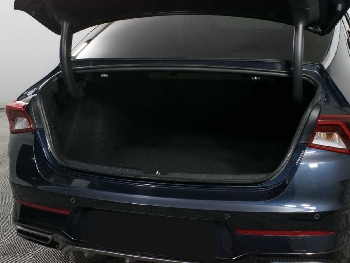 Kia K5 2020 года с пробегом. Фото: #8