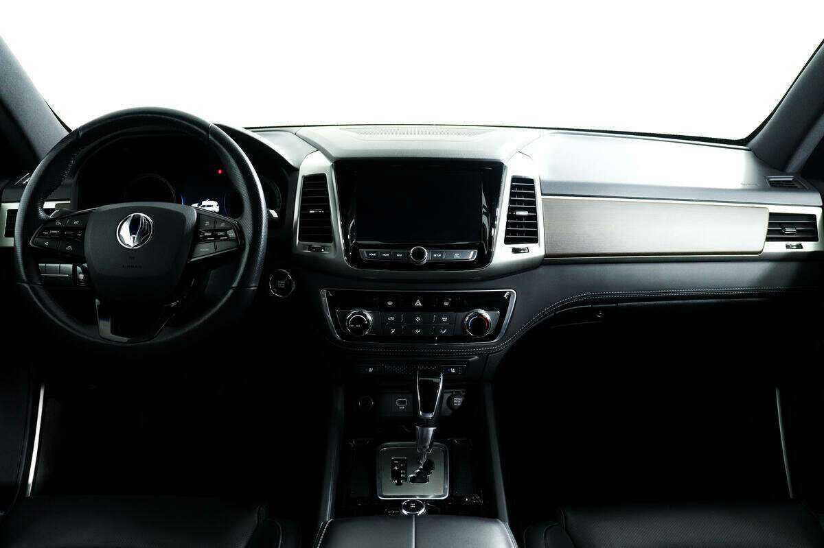 SsangYong Rexton 2018 года с пробегом. Фото: #10