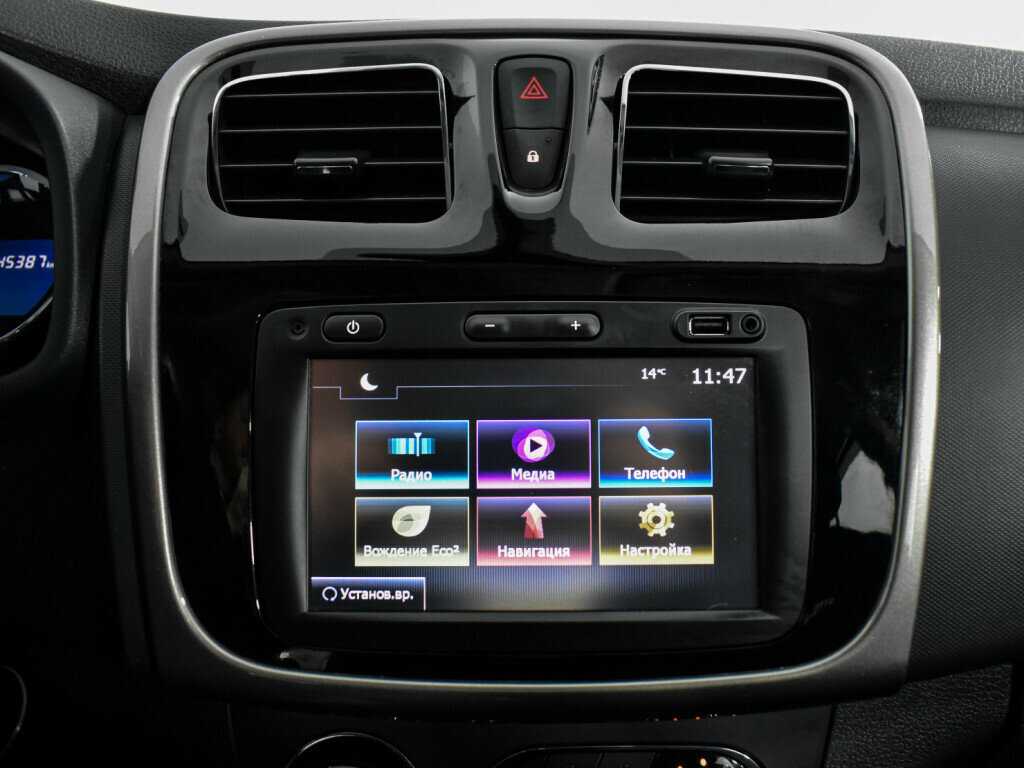 Renault Sandero 2017 года с пробегом. Фото: #12