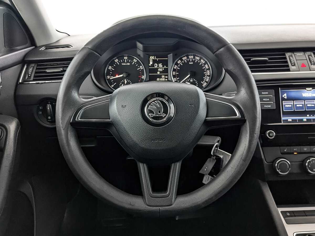 Skoda Octavia 2017 года с пробегом. Фото: #16