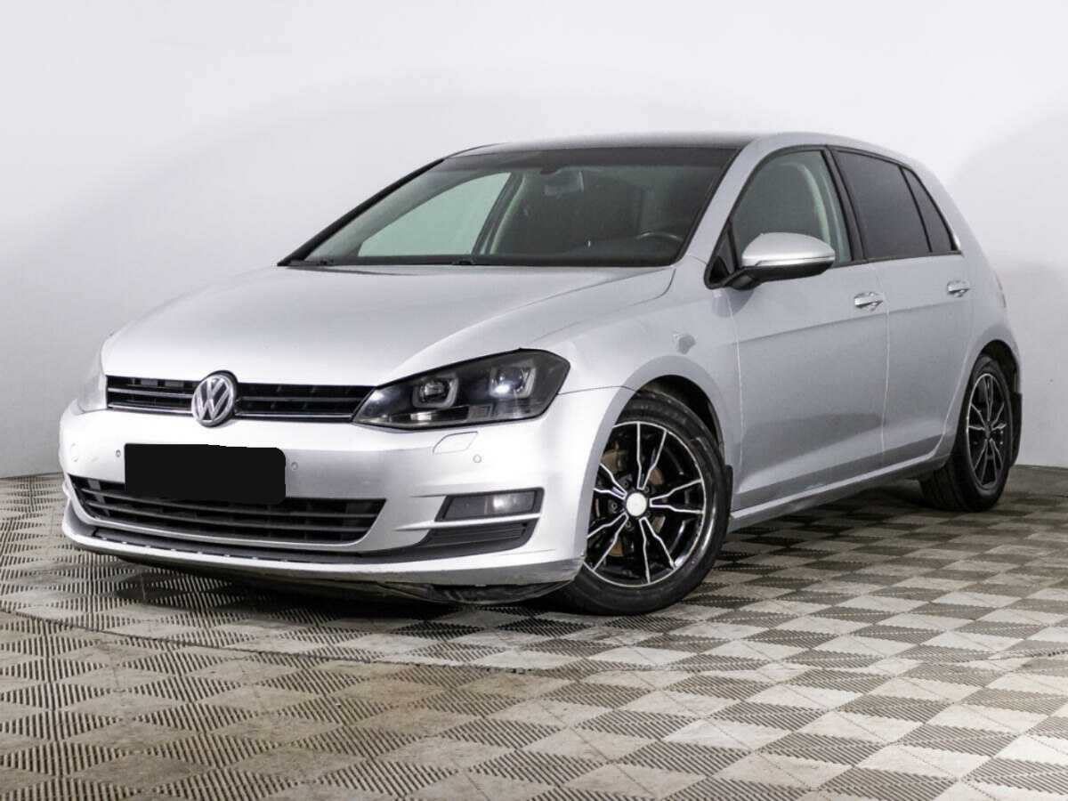 Volkswagen Golf 2013 года с пробегом. Посмотреть фото