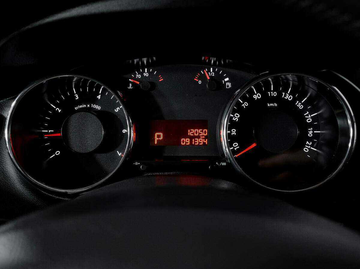 Peugeot 3008 2014 года с пробегом. Фото: #10