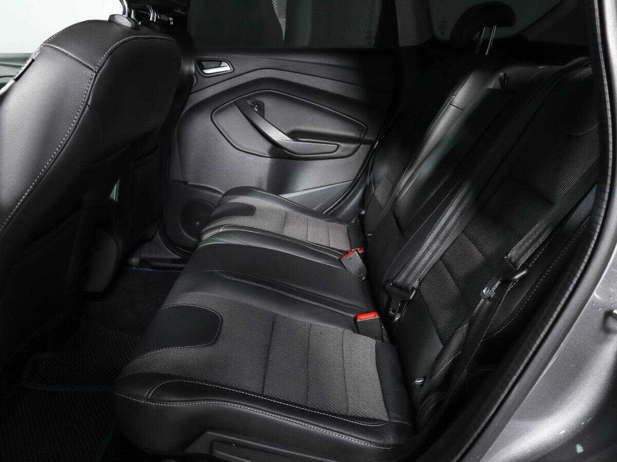 Ford Kuga 2013 года с пробегом. Фото: #9