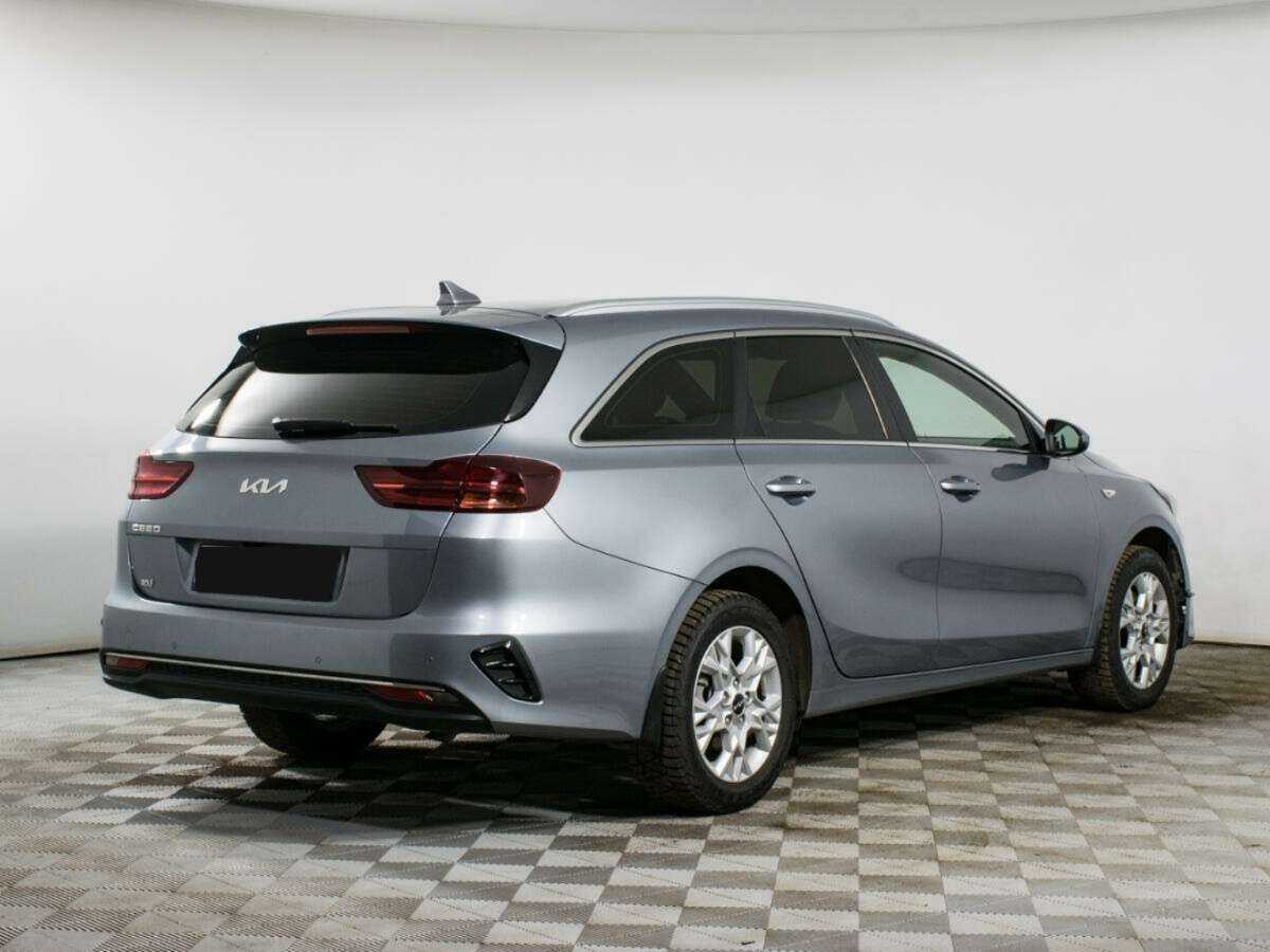 Kia Ceed 2021 года с пробегом. Фото: #3