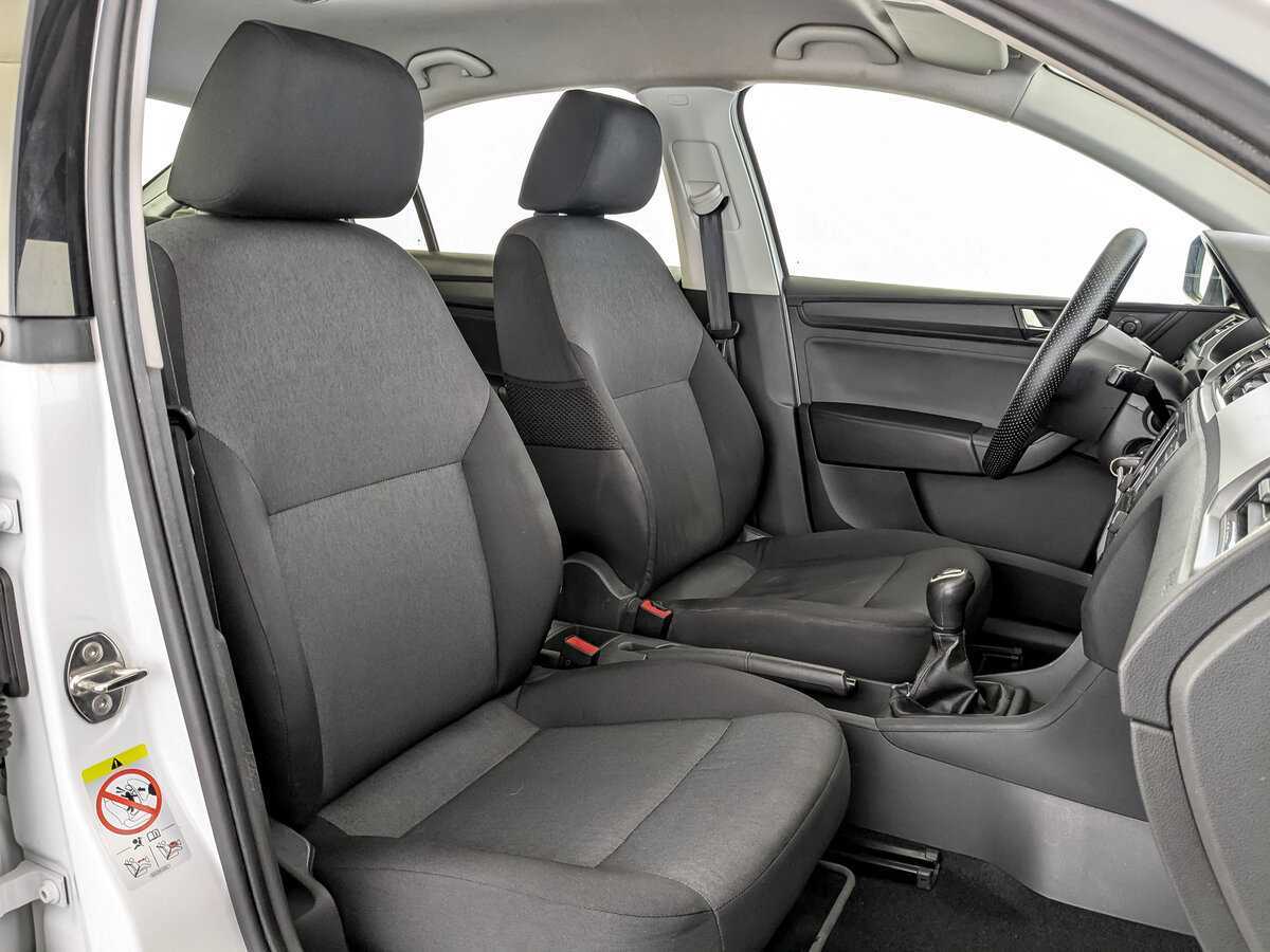 Skoda Rapid 2017 года с пробегом. Фото: #22