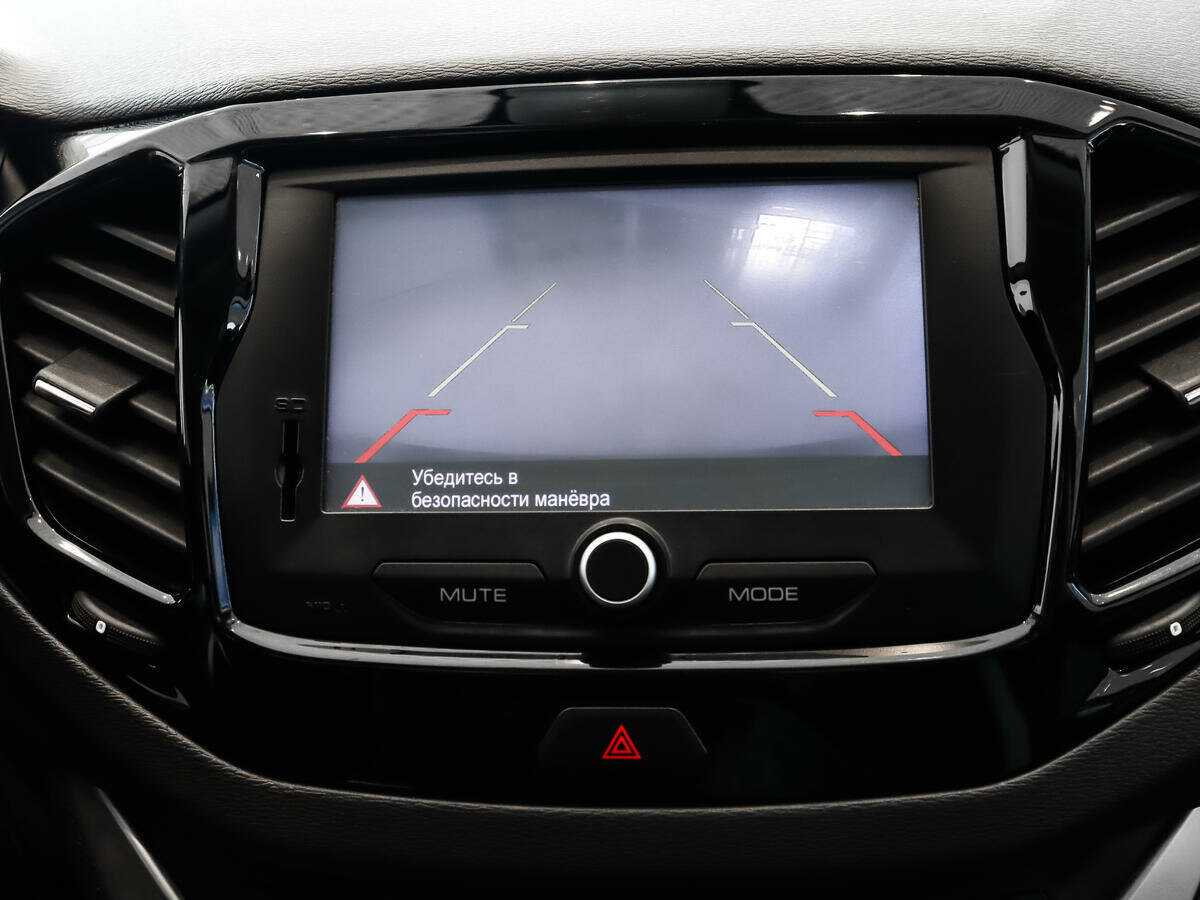 Lada (ВАЗ) Vesta 2019 года с пробегом. Фото: #12