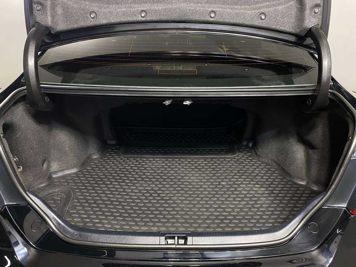 Toyota Camry 2017 года с пробегом. Фото: #14