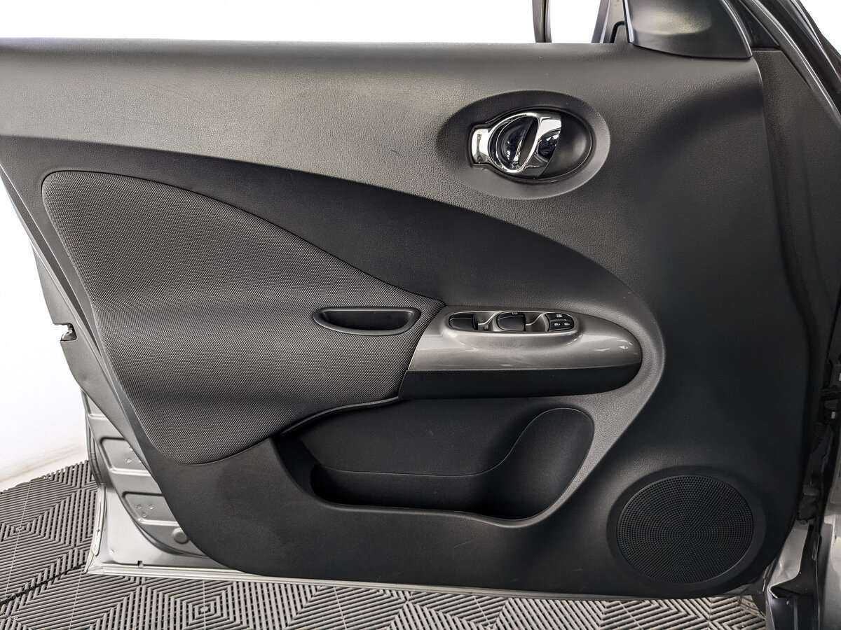 Nissan Juke 2018 года с пробегом. Фото: #12