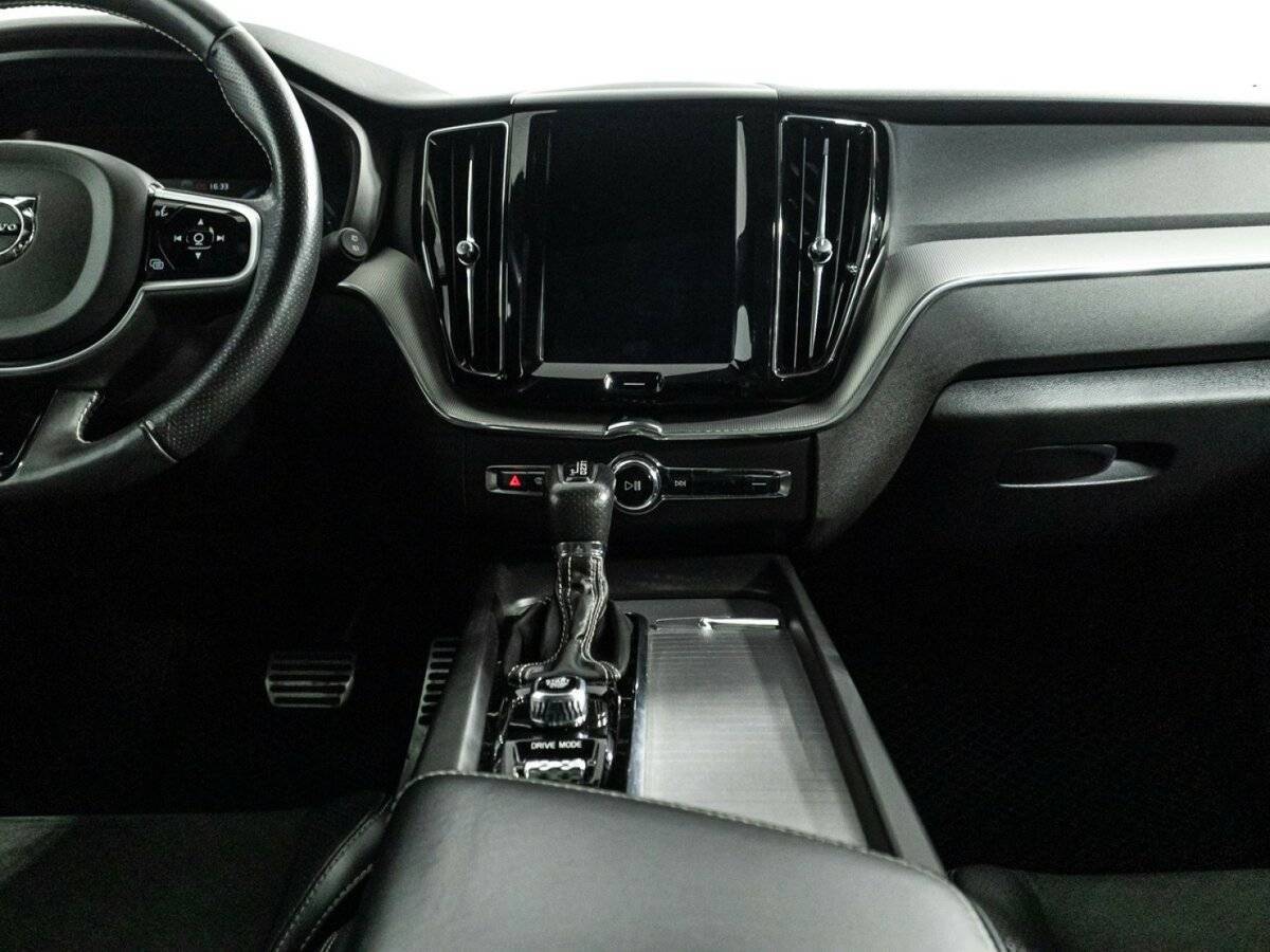 Volvo XC60 2018 года с пробегом. Фото: #13