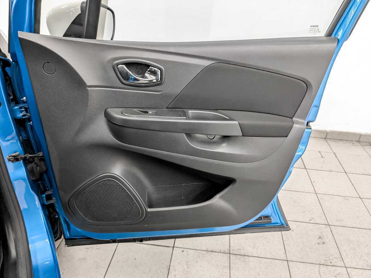 Renault Kaptur 2016 года с пробегом. Фото: #21